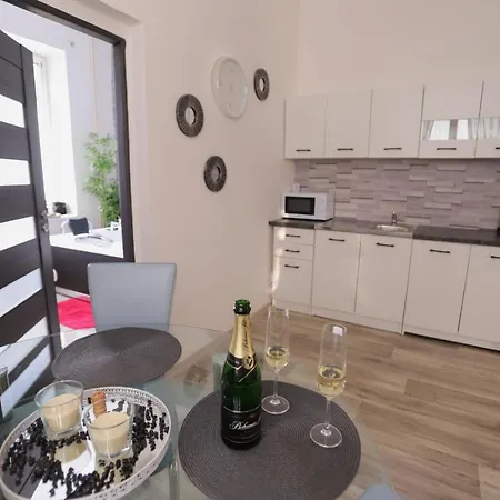 Wellnes Leqwell Apartment Uherský Brod